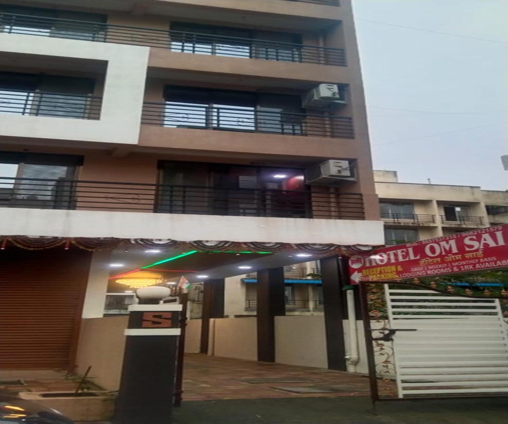 Hotel Om Sai Navi Mumbai Dış mekan fotoğraf